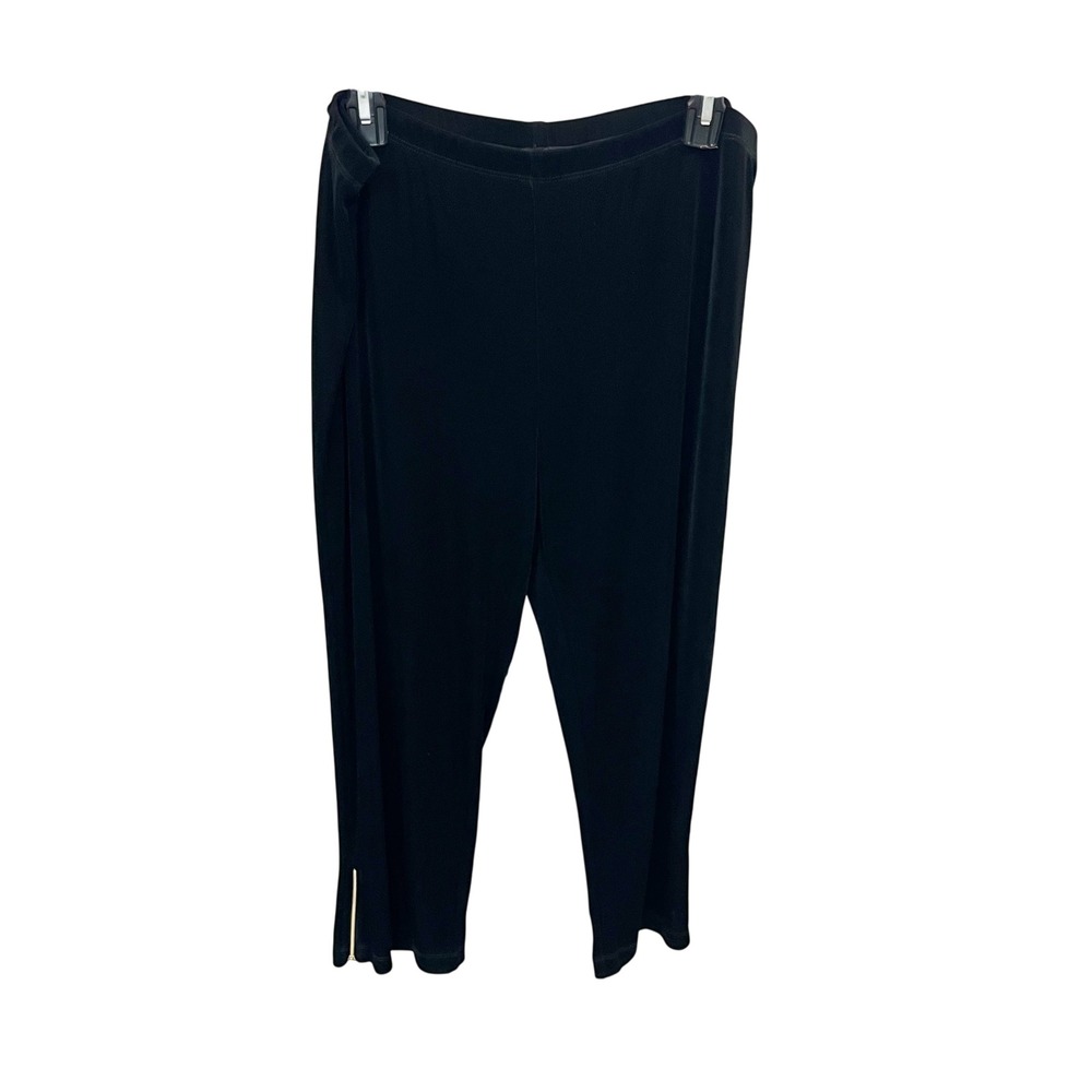 Chico's Travelers Black Zipper Hem Crop Pants Wrinkle Resistant - Size 2, Large